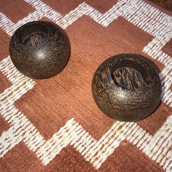 Rustic chic distressed brown wood round candle holders‎ - Picture 4 of 4